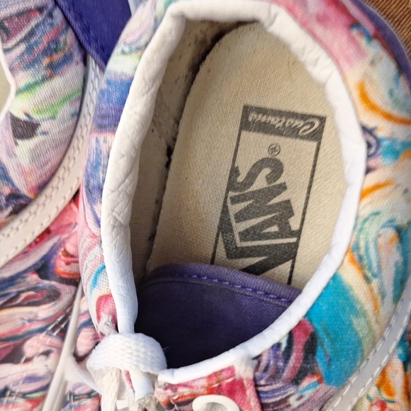 Ladies sneakers,  size 9 - Picture 3 of 4